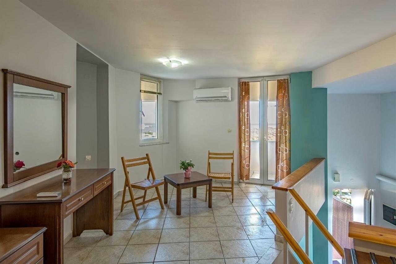 Hra & Athena Maisonette خانيا الغرفة الصورة